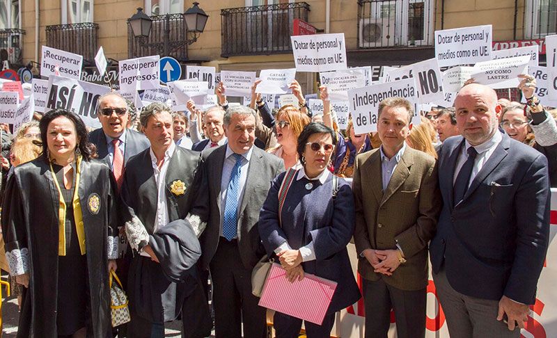 Concentración de jueces 4 de mayo