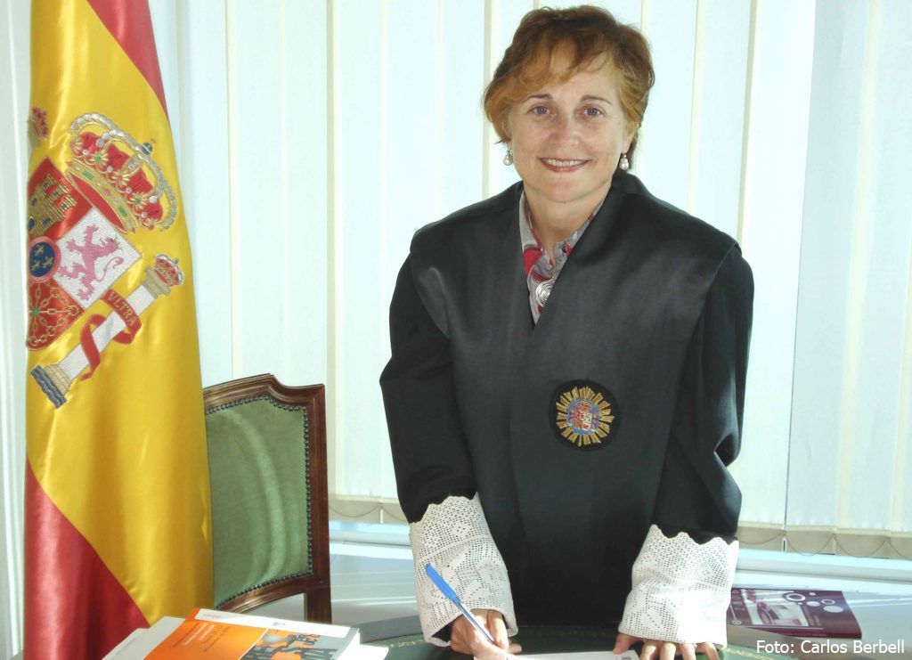 MARÍA TARDÓN